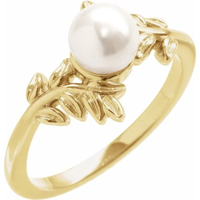 Ladies tactile texture rings -14K Yellow Gold Cultured White Akoya Pearl Ring