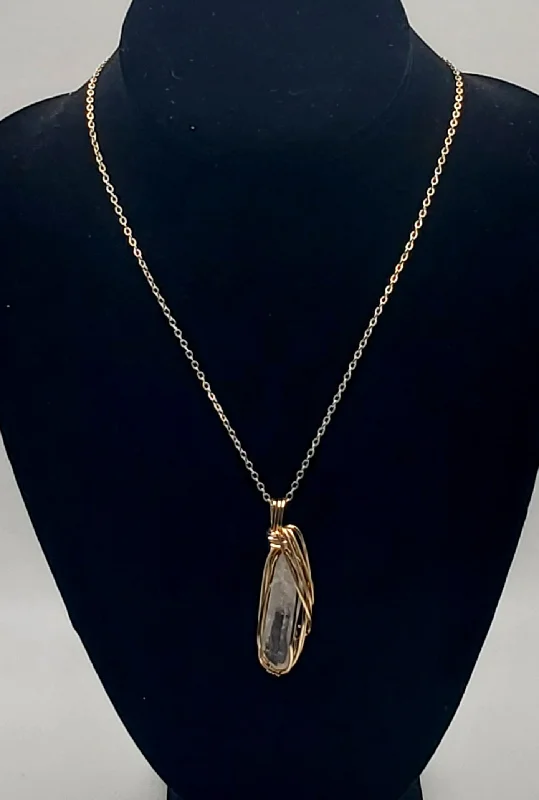 Ladies Necklaces for Nurse Glow-Vintage Wire Wrapped Quartz Crystal Point Pendant on Chain Necklace