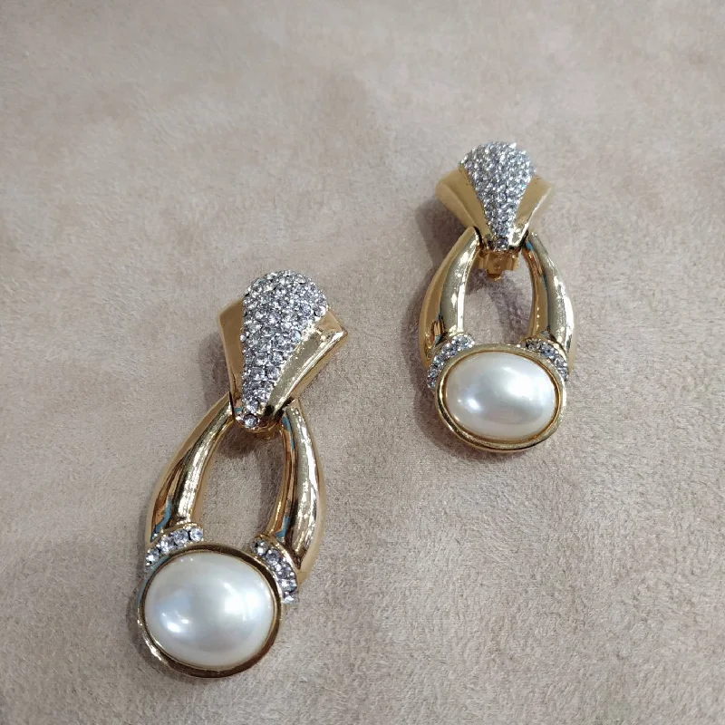 Ladies glittering spark earrings -Ciner Vintage Earrings Gold / Clear crystal Pearl Door Knocker Clip On